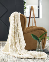 Sectionals for Less - Ashley Furniture - Chaddon Throw (Set of 3) - Throw (3/CS) / Ivory - A1001060