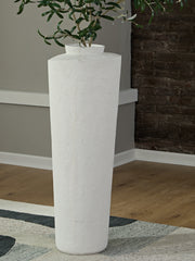 Sectionals for Less - Ashley Furniture - Flurinworth Vase - Vase / Cream - A2000769