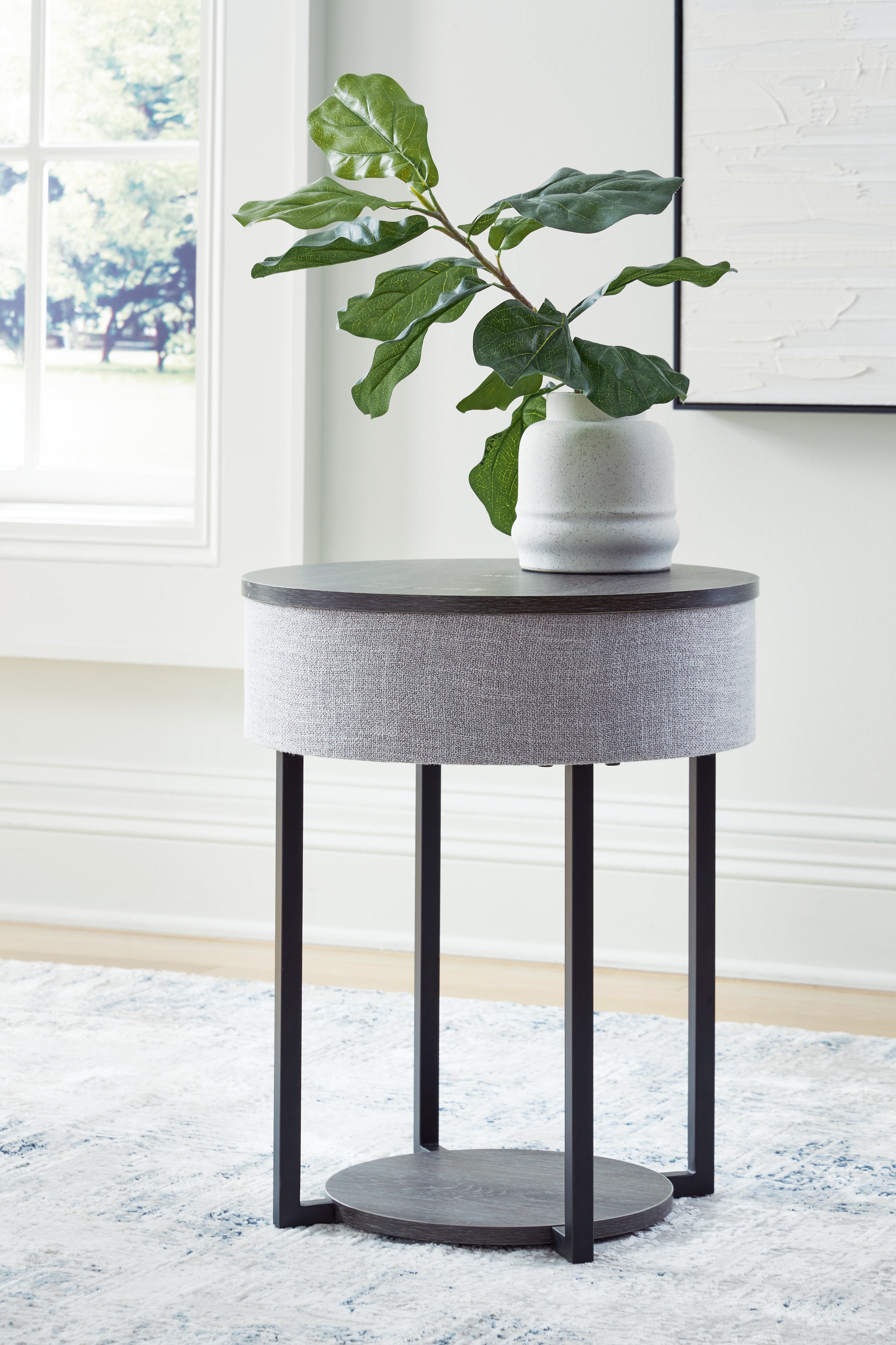 Sectionals for Less - Ashley Furniture - Sethlen Accent Table with Speaker - Accent Table with Speaker / Gray/Black - A4000641