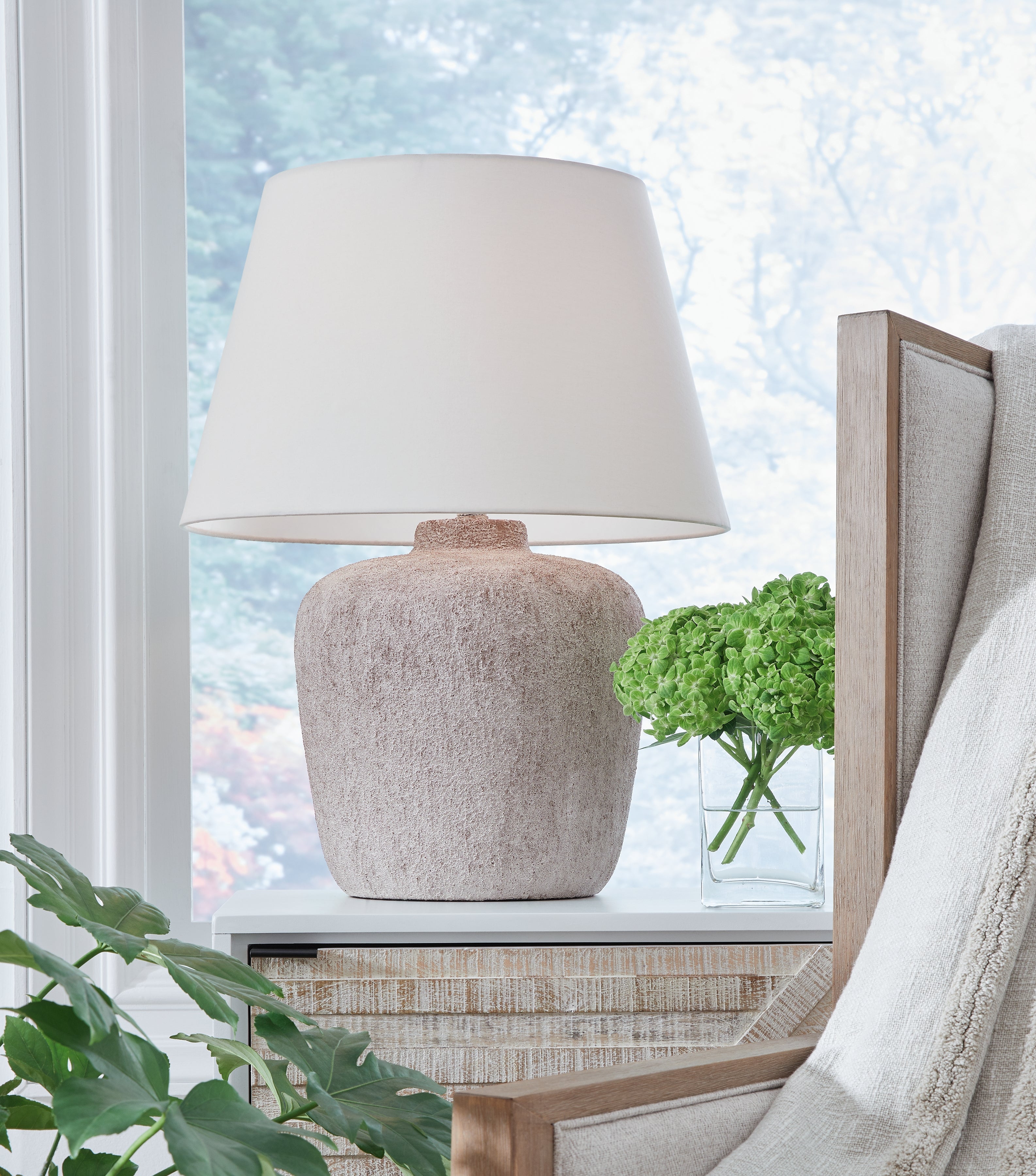 Sectionals for Less - Ashley Furniture - Danry Lighting - Table Lamp (Set of 2) / Distressed Cream - L207454X2
