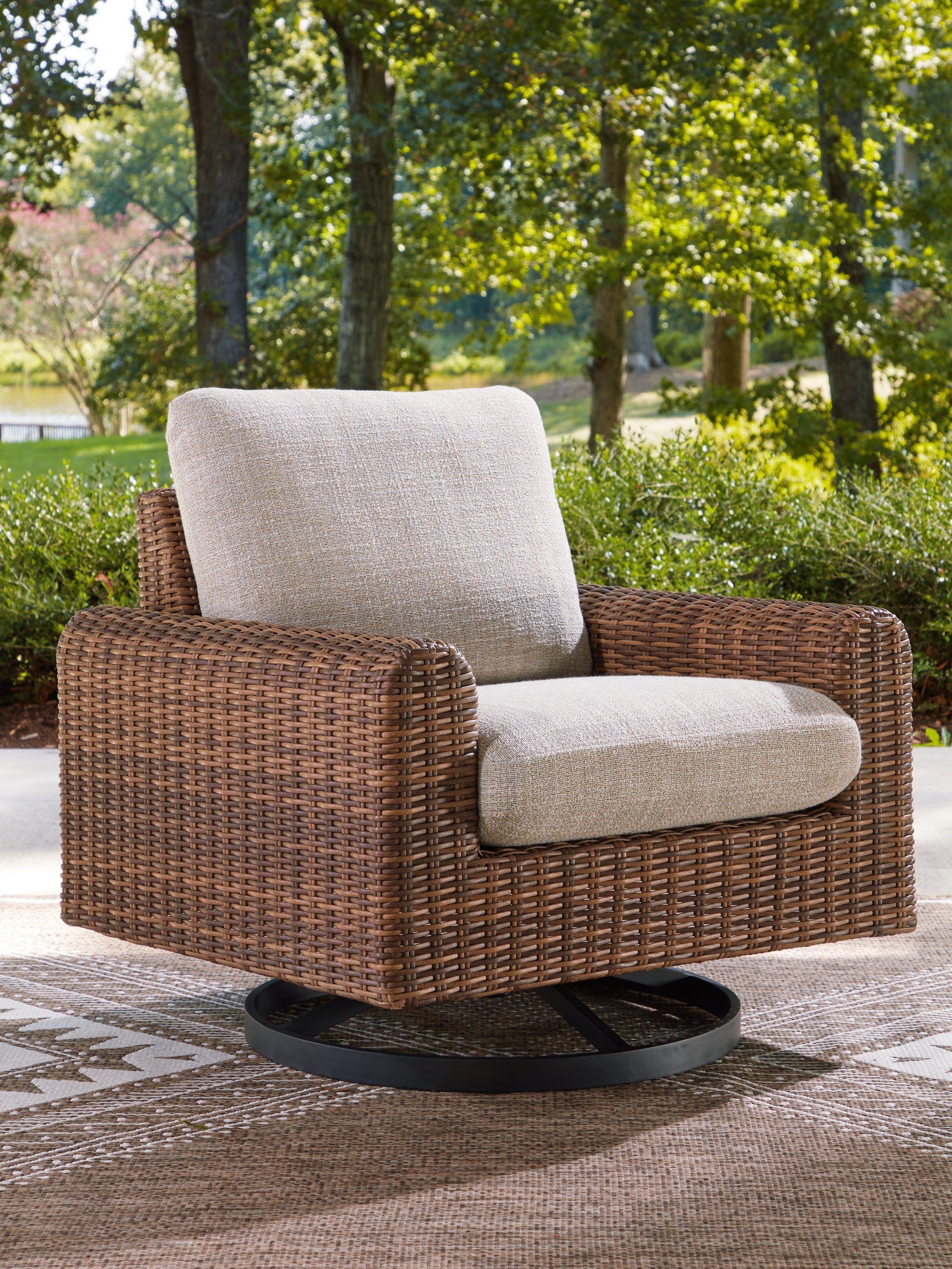 Sectionals for Less - Ashley Furniture - Dolan Creek Outdoor - Swivel Lounge w/ Cushion - PCP610-821