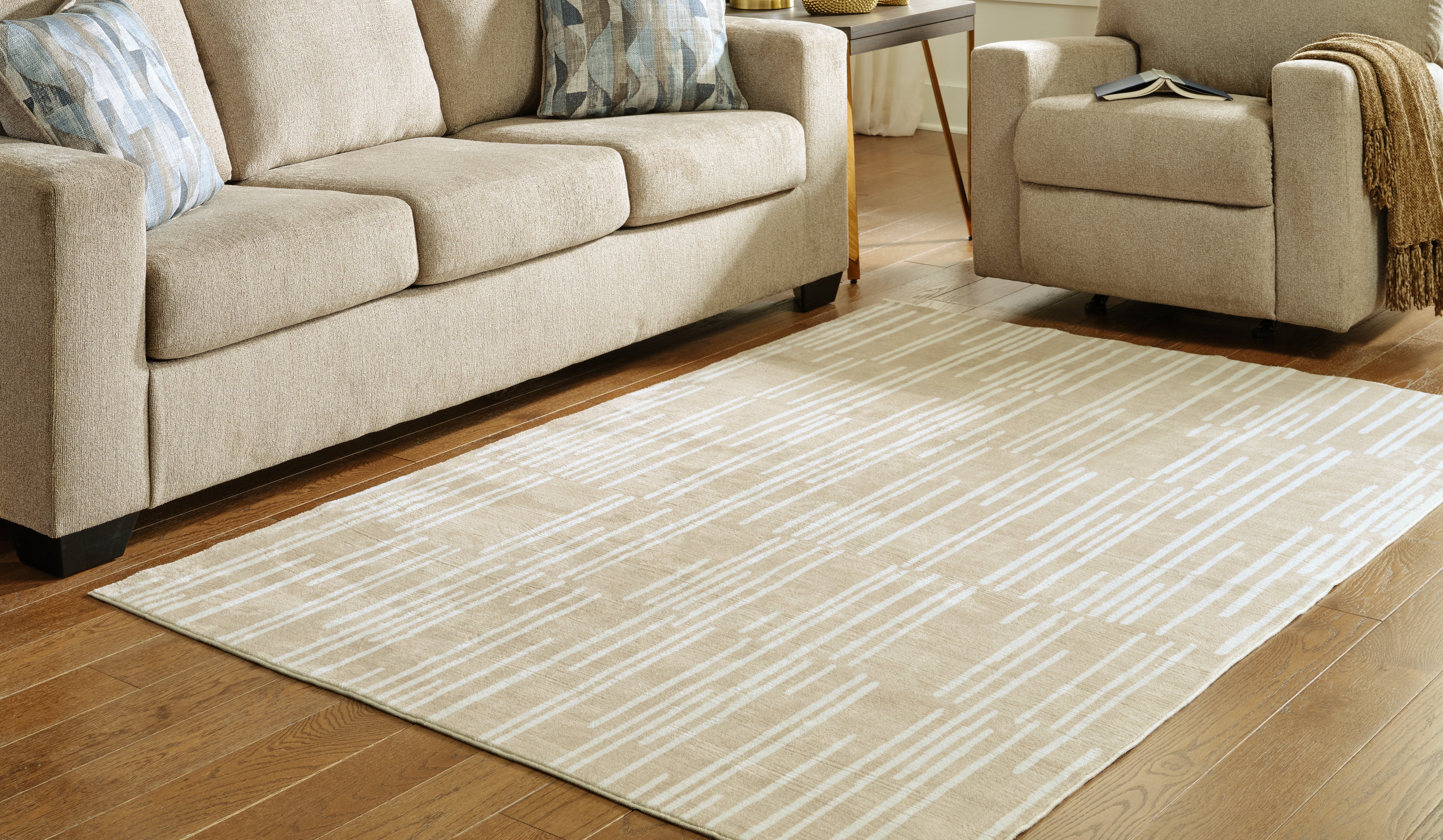 Sectionals for Less - Ashley Furniture - Ardenville Rug - 5' x 7'1" Washable Rug / Tan/Cream - R406212
