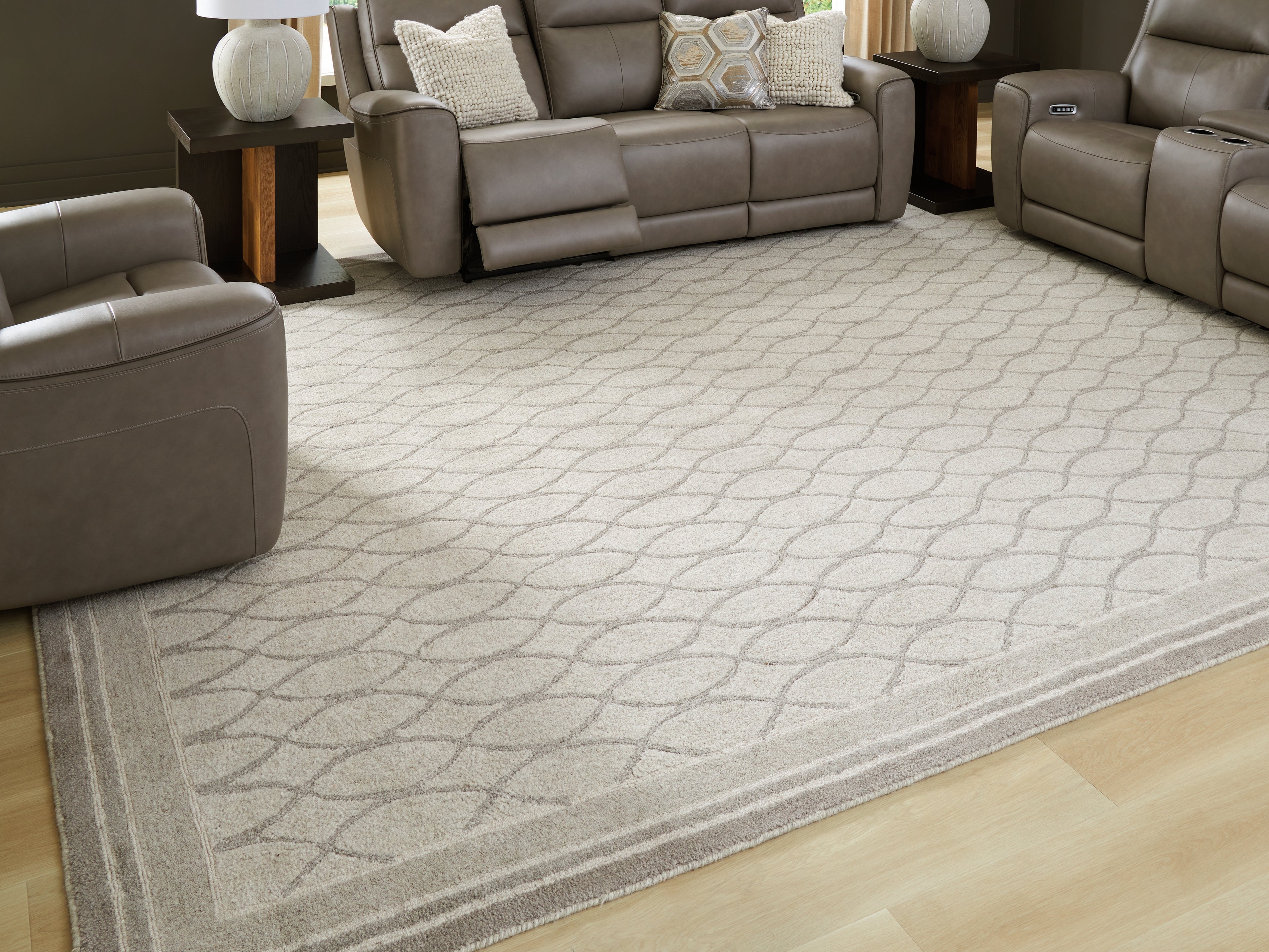 Sectionals for Less - Ashley Furniture - Wimney Rug - Medium Rug / Gray - R407282