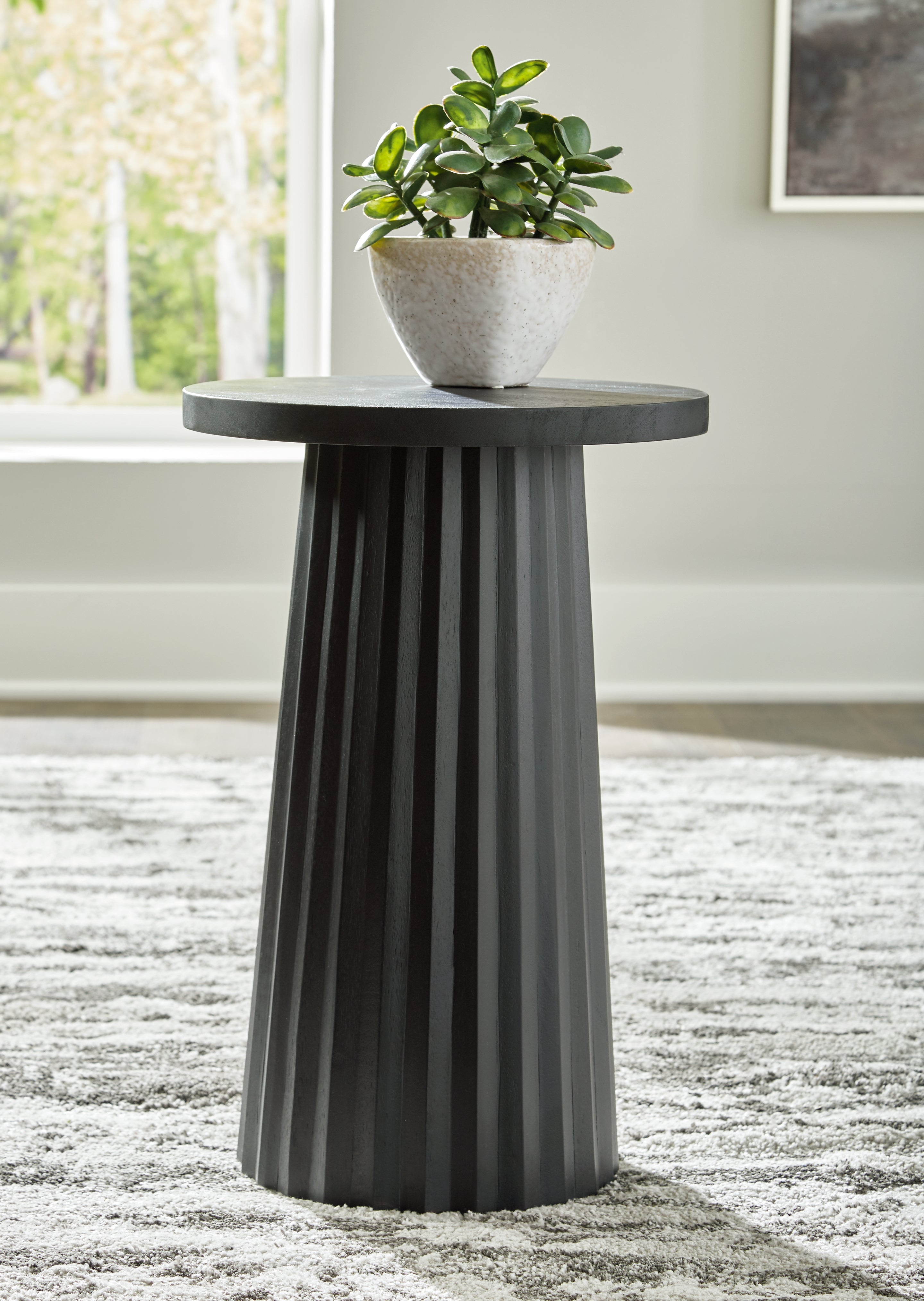 Sectionals for Less - Ashley Furniture - Ceilby Accent Table - Accent Table / Black - A4000603