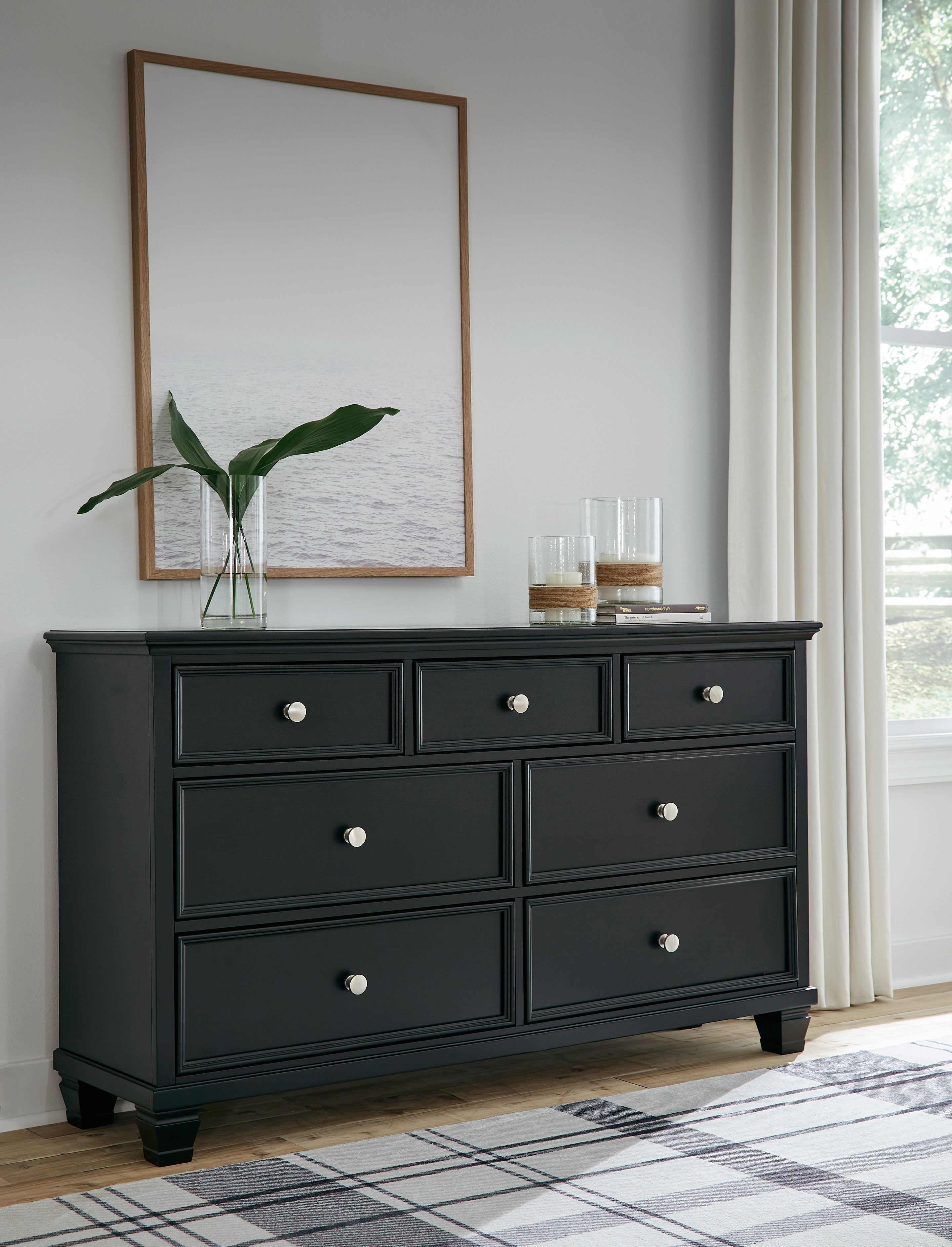 Sectionals for Less - Ashley Furniture - Lanolee Bedroom - Dresser / Black - B687-31