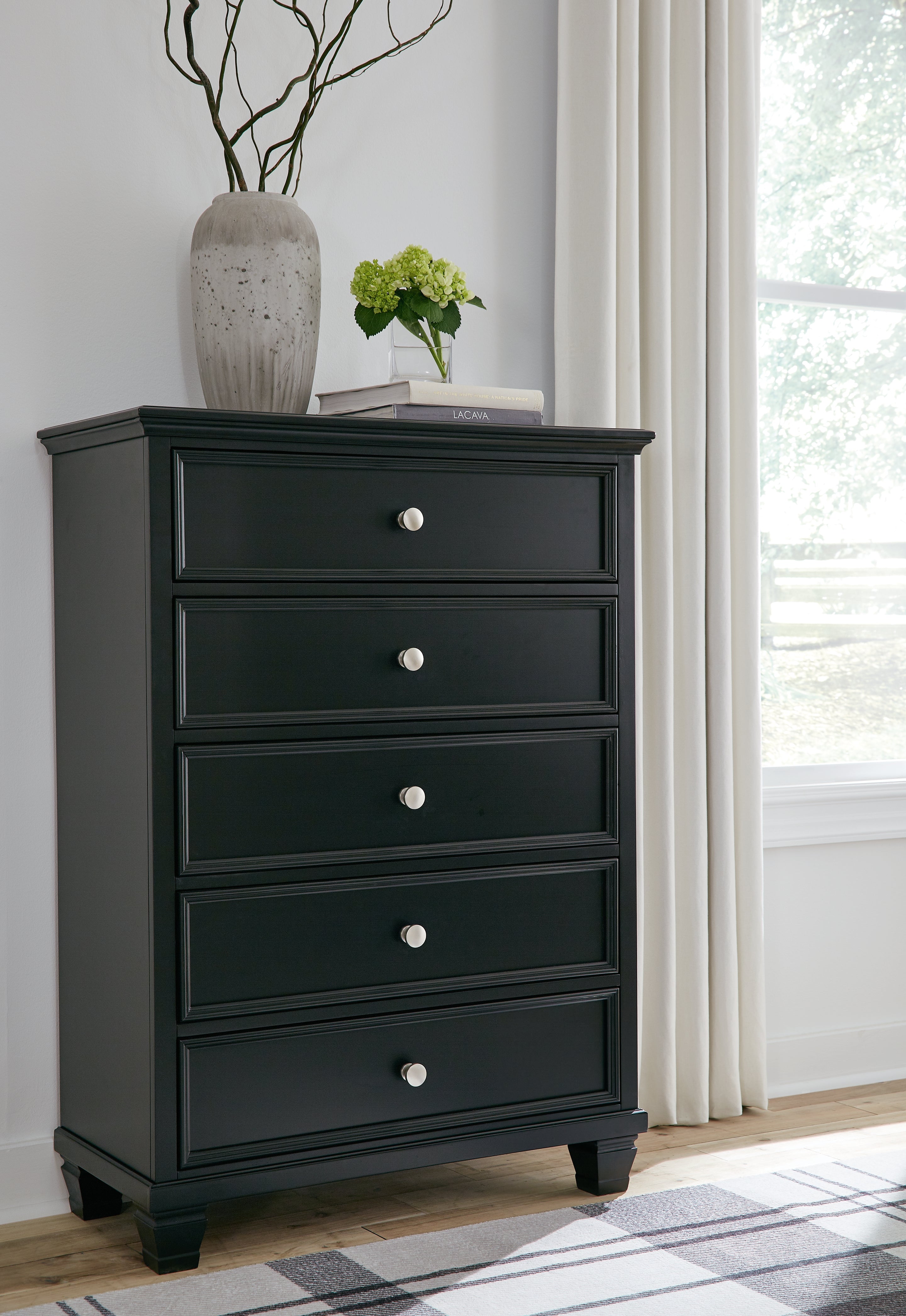 Sectionals for Less - Ashley Furniture - Lanolee Bedroom - Five Drawer Chest / Black - B687-46