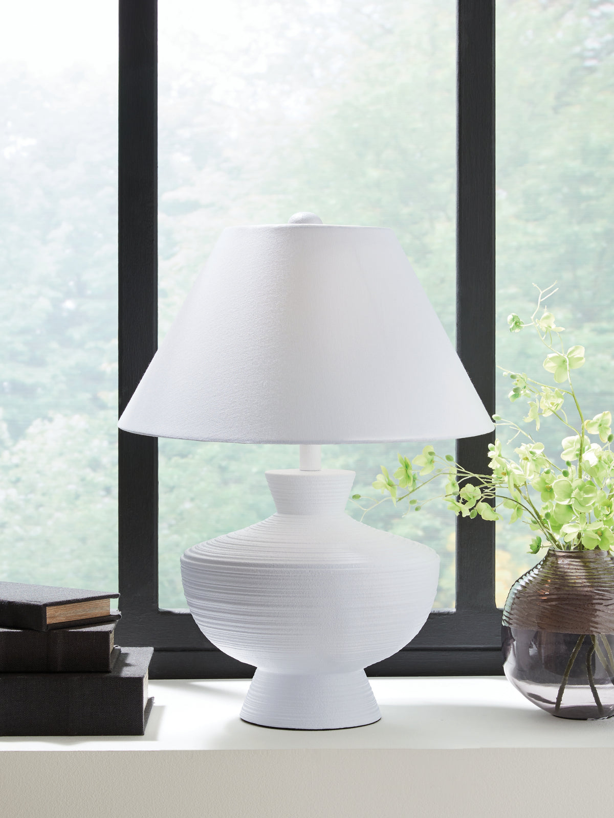 Sectionals for Less - Ashley Furniture - Harelwood Lighting - Poly Table Lamp (1/CN) / White - L235934