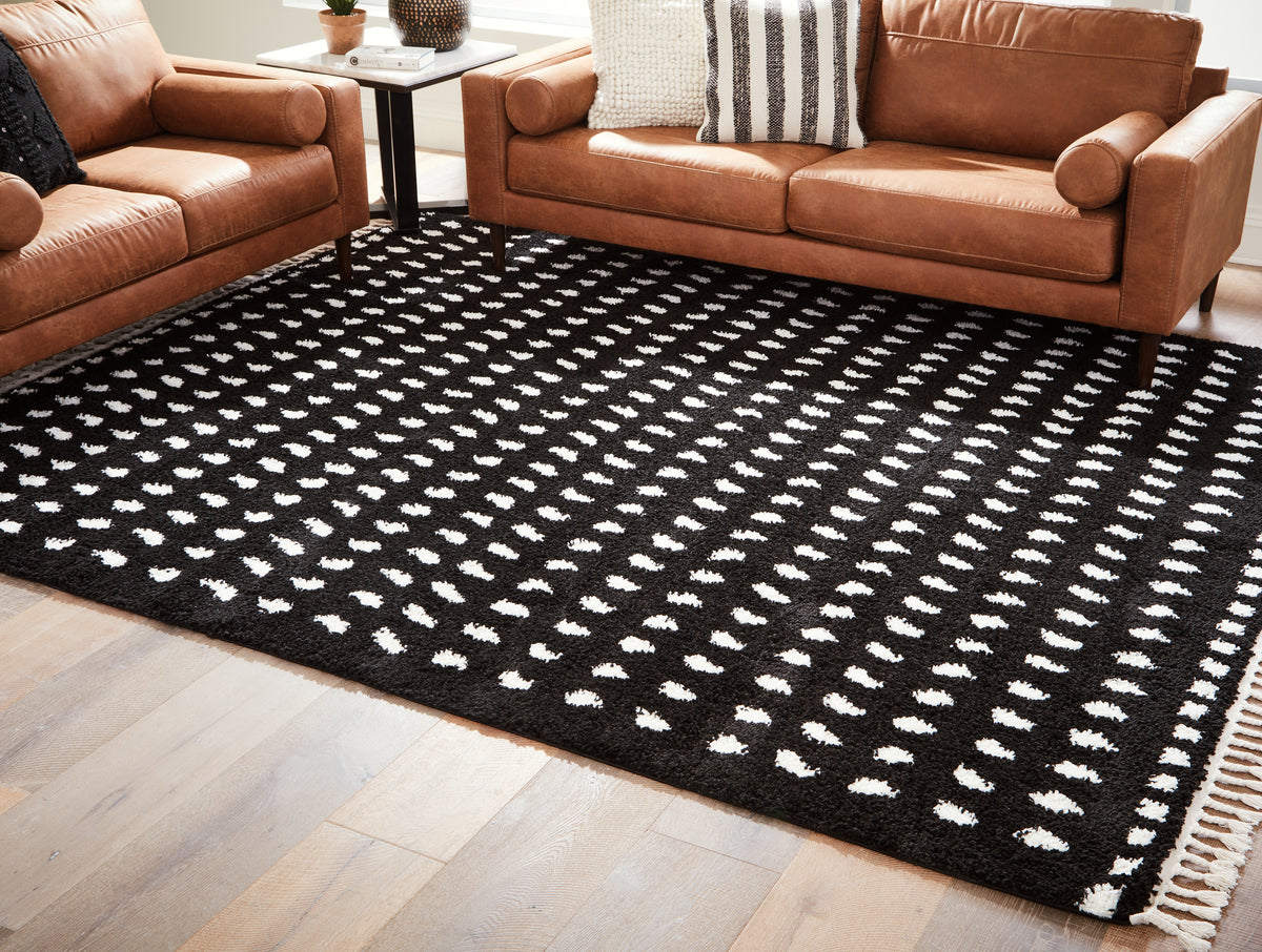 Sectionals for Less - Ashley Furniture - Minston Rug - 5' x 7' Rug / Black/White - R405952