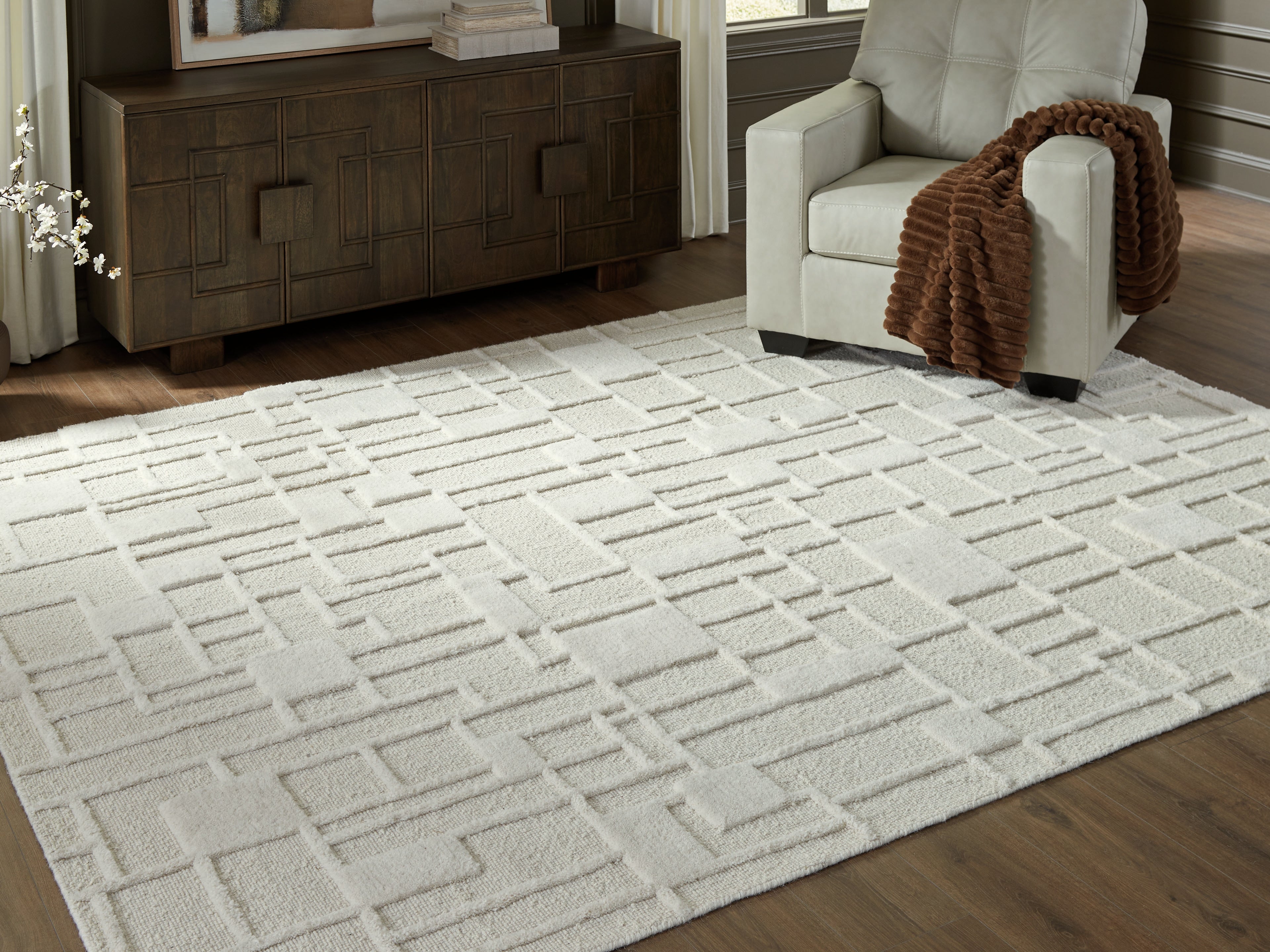 Sectionals for Less - Ashley Furniture - Empriss Rug - 7'8" x 10' Area Rug / Ivory - R407621