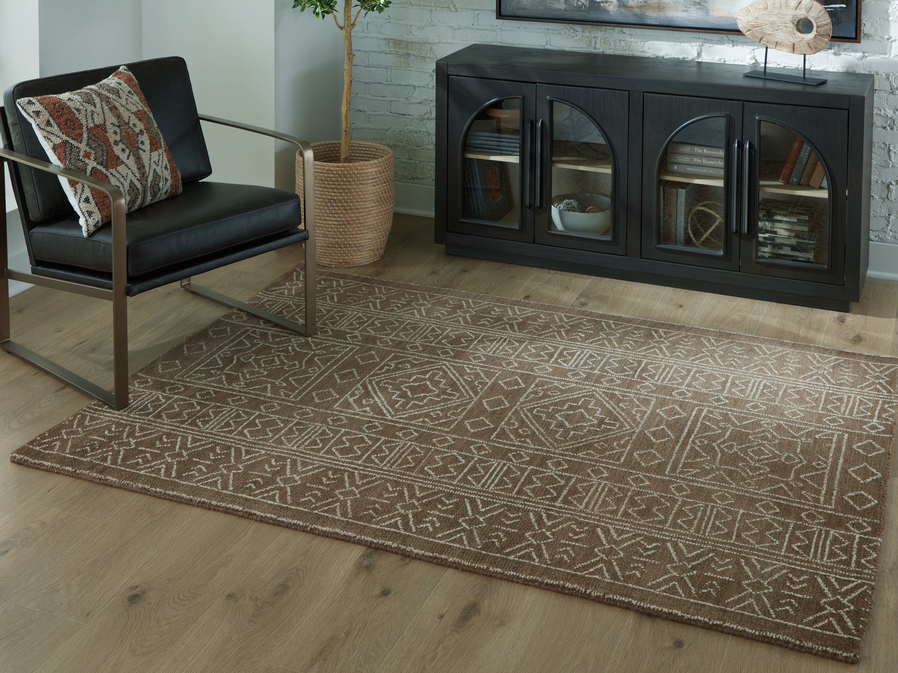 Sectionals for Less - Ashley Furniture - Merrittman Rug - 5' x 7' Area Rug / Brown/Ivory - R407702